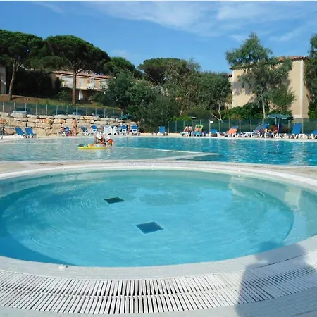 Sm320-164 Maxime 3 Pieces 6 Couchages Parking Et Piscine * Sainte-Maxime
